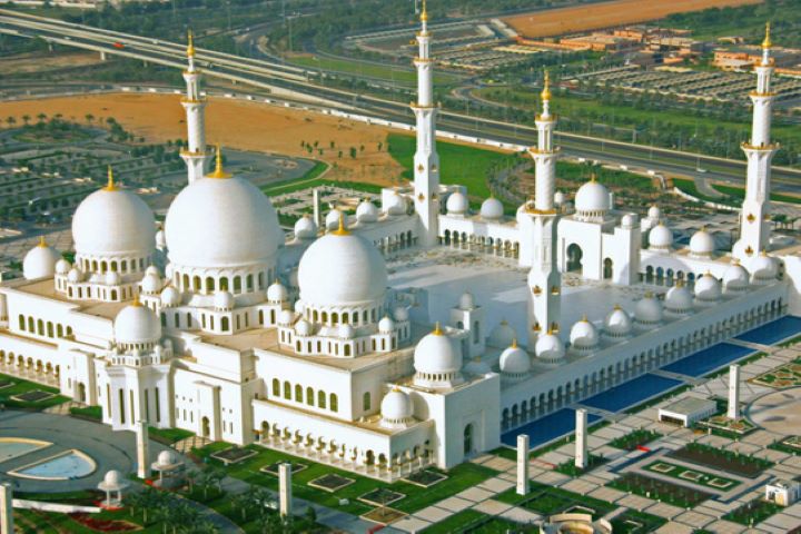 Abu Dhabi Family Attraction (1 Park Yas Island, Manarat Saadiyat & Grand Mosque)